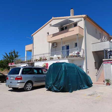 Apartmani Toni Vodice Eksteriør bilde
